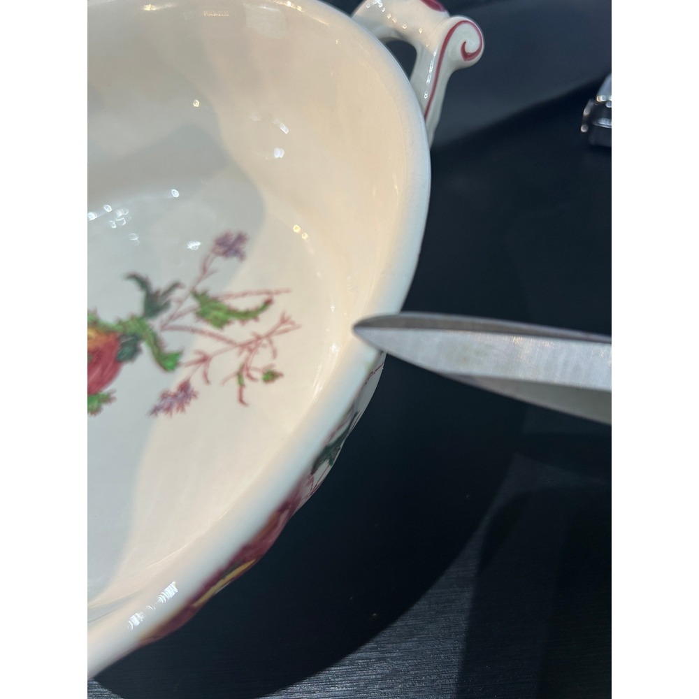 Royal Doulton Sherborne D5915 Covered Vegetable Tureen Footed Casserole Floral - Picture 13 of 15